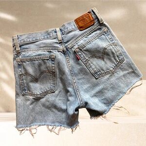 Levi’s Cut-Off Denim Shorts | Women’s Size 27 | Frayed Hem | 100% Cotton